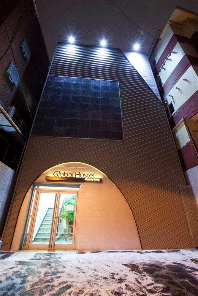 Myeongdong K 2 Hostel *